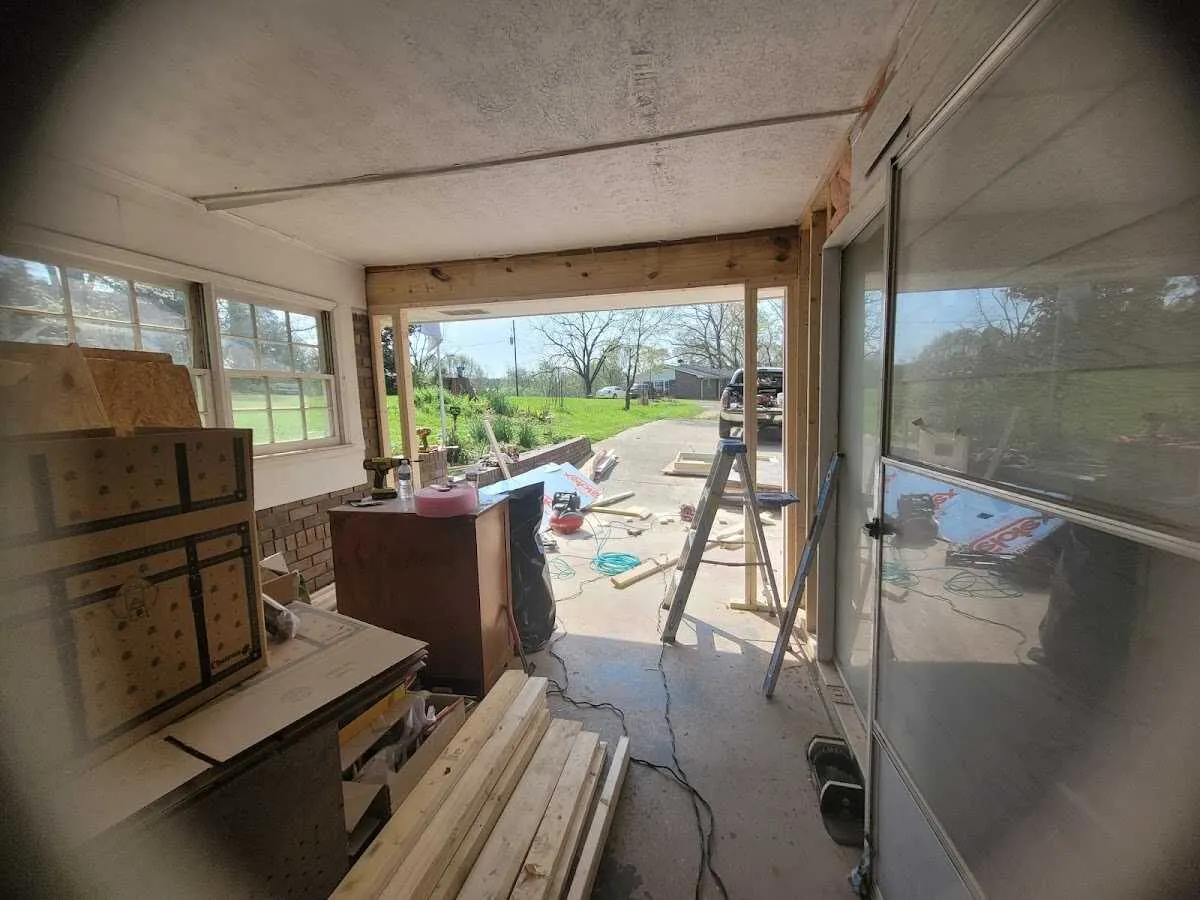 Air movers and dehumidifier for Water Mitigation Services in Lynn